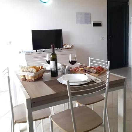 - Mirto Διαμέρισμα Badesi